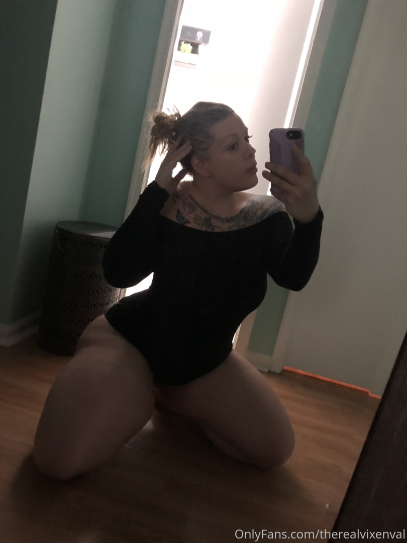 Photo by therealvixenval published on October 16,2023 21:56:36 - BestThots