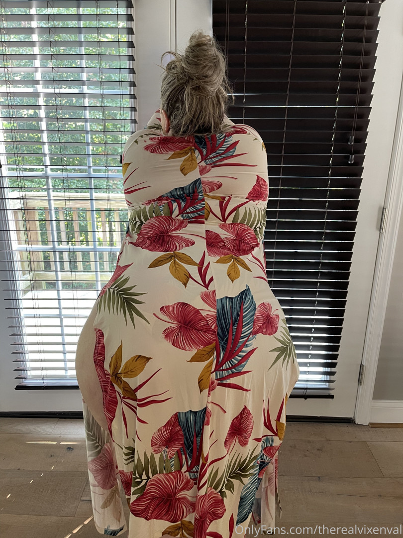 Photo by therealvixenval published on October 16,2023 22:02:43 - BestThots