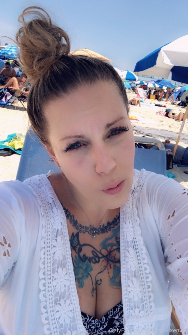 Photo by therealvixenval published on October 16,2023 22:10:34 - BestThots