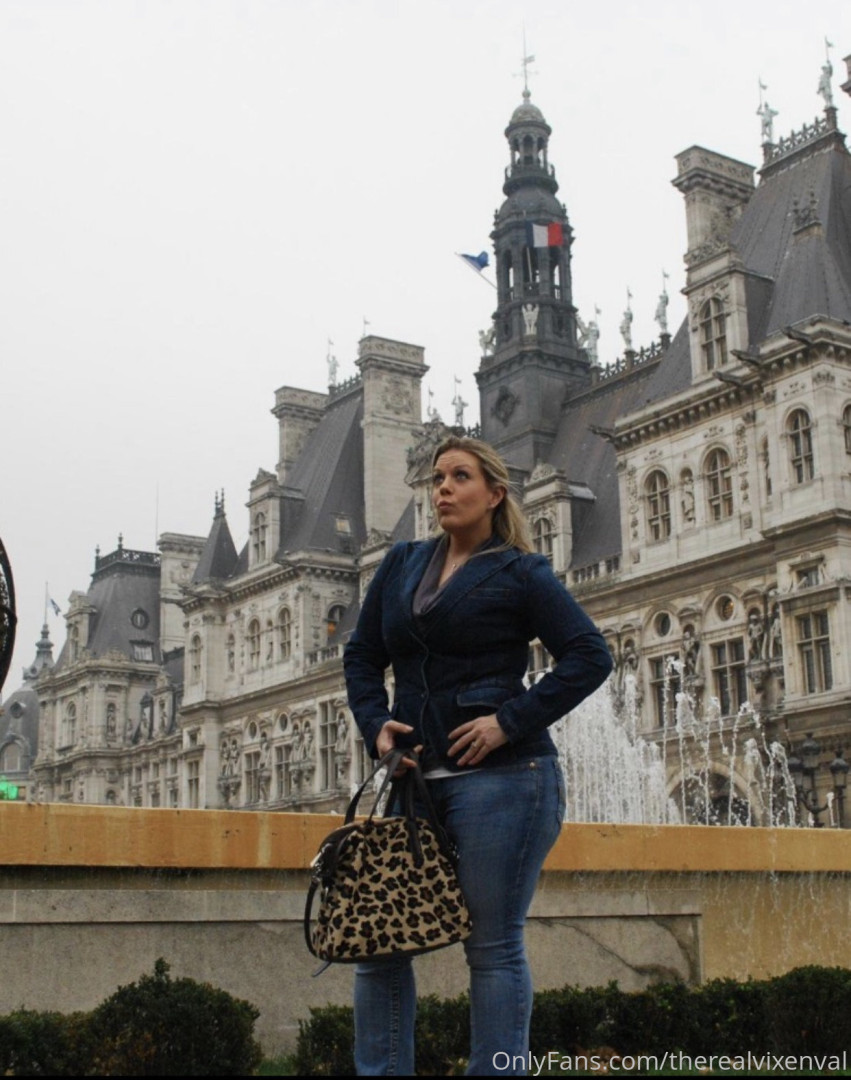 Photo by therealvixenval published on October 16,2023 22:12:22 - BestThots