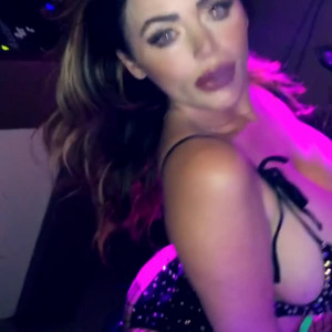 Video by sophiedeevip published on March 2,2023 20:06:00 - BestThots