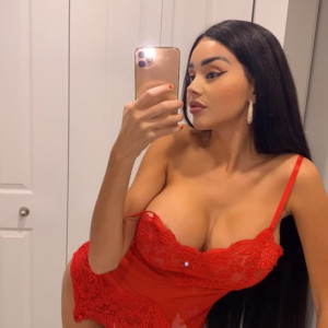 Video by sophiedeevip published on May 24,2023 15:53:00 - BestThots