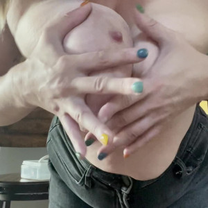 Video by momoffduty published on July 14,2023 08:26:00 - BestThots