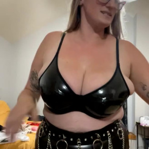 Video by momoffduty published on May 31,2023 23:36:00 - BestThots