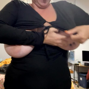 Video by momoffduty published on June 9,2023 22:15:00 - BestThots