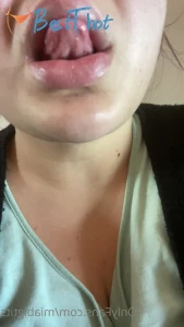 Video by miabigtits published on January 21,2025 03:01:50 - BestThots