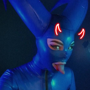 Video by latexsquid published on June 26,2023 15:03:00 - BestThots