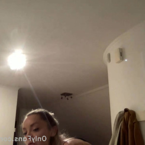 Video by lizadelsierra published on March 22,2023 15:15:00 - BestThots