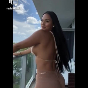 Video by yinethcolombiana published on April 8,2023 17:05:00 - BestThots