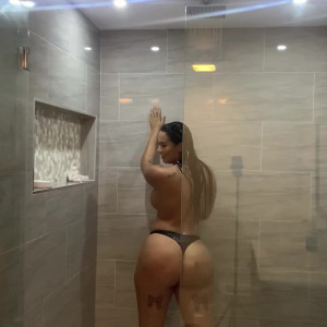 Video by yinethcolombiana published on June 17,2023 02:39:00 - BestThots