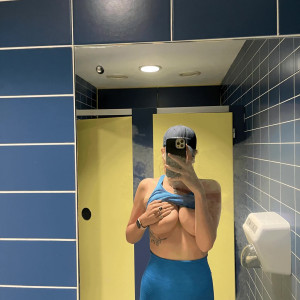 Video by annieecharlottefree published on August 18,2023 10:44:01 - BestThots