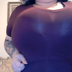 Video by bustyvicky38 published on August 18,2023 11:30:09 - BestThots