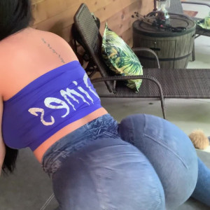 Video by nickiibaby published on April 6,2023 05:10:00 - BestThots