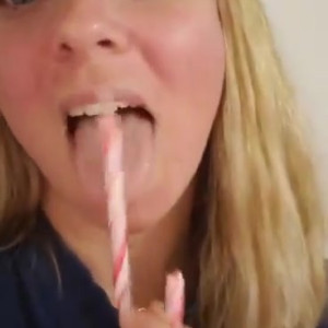 Video by pregnantprincess published on April 4,2023 18:30:00 - BestThots