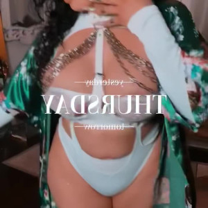 Video by tsmia_xxx published on March 20,2023 06:32:00 - BestThots