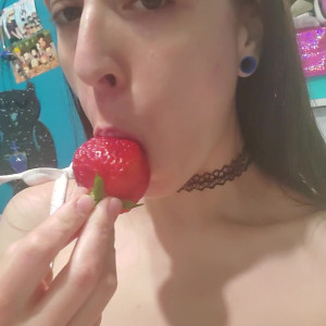 Video by softgothwaifu published on August 18,2023 12:41:33 - BestThots