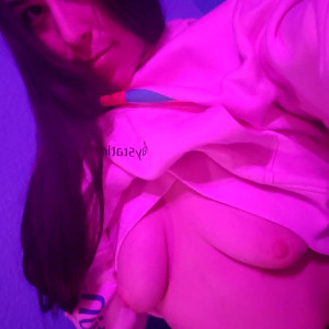 Video by softgothwaifu published on August 18,2023 12:44:09 - BestThots