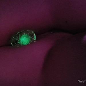 Video by softgothwaifu published on August 18,2023 12:40:23 - BestThots