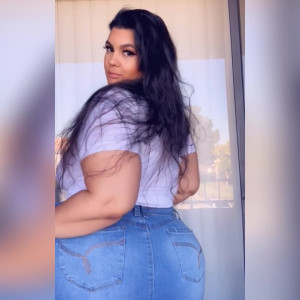 Video by buttercream19 published on May 20,2023 18:18:00 - BestThots