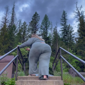 Video by lisaloussbbw published on August 12,2023 18:05:00 - BestThots