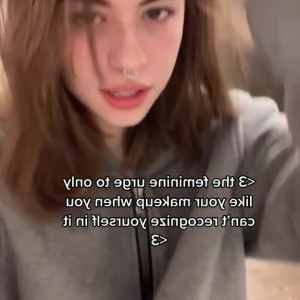 Video by hannahowo published on April 18,2023 08:43:00 - BestThots