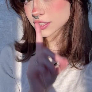 Video by hannahowo published on April 6,2023 04:42:00 - BestThots