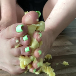 Video by explosivetoess published on March 11,2023 09:06:00 - BestThots