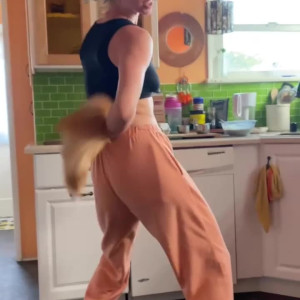 Video by vibewithmommy published on July 29,2023 01:10:00 - BestThots