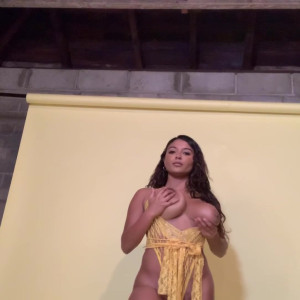 Video by heaven2hot published on April 1,2023 02:10:00 - BestThots