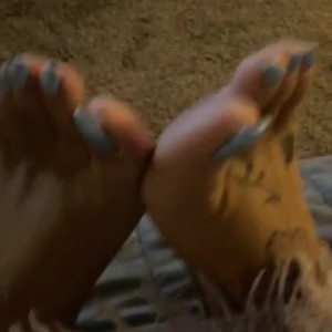 Video by sweetesthangsfeet published on April 16,2023 09:13:00 - BestThots