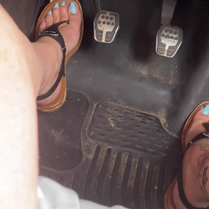 Video by sweetesthangsfeet published on July 7,2023 08:09:00 - BestThots