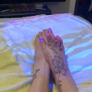 Video by sweetesthangsfeet published on June 28,2023 23:47:00 - BestThots