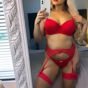 morganhollymoore #5834537