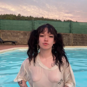 Video by narumibunni published on May 25,2023 19:55:00 - BestThots