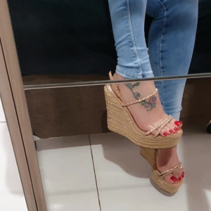 loirafeet #3880997