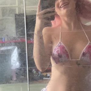 lottiemossof #5715552