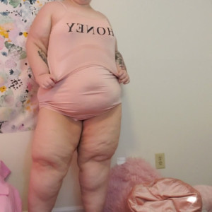 Video by bbwbeccabae published on June 4,2023 15:45:00 - BestThots
