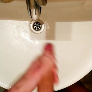 Video by frenchhugecock published on August 7,2023 04:44:00 - BestThots