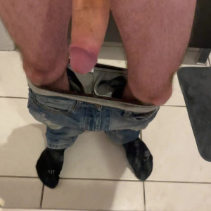 Video by frenchhugecock published on January 12,2024 18:13:06 - BestThots