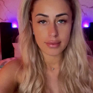 laurabae_ #5162966