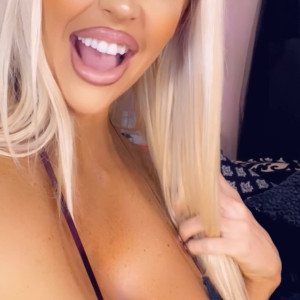 courtneytaylorxxx #4204425