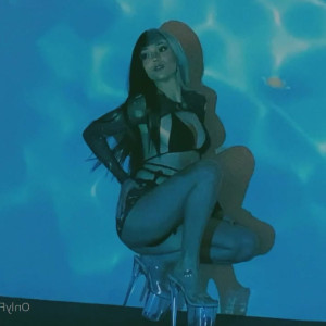 Video by marianaacruzz01 published on May 15,2023 11:08:00 - BestThots