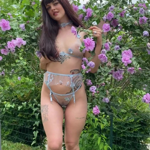 Video by sidney_babygirl published on March 8,2023 17:28:00 - BestThots
