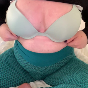 Video by sweetlikelucy published on May 12,2023 01:08:00 - BestThots