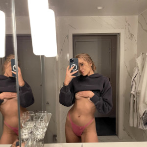 Video by carolinezalog published on May 17,2023 14:34:00 - BestThots