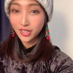 Video by mizukawasumire published on April 12,2023 19:13:00 - BestThots