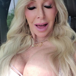 azmorganxoxo #5640408