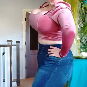 Video by underbust published on July 5,2023 06:46:00 - BestThots