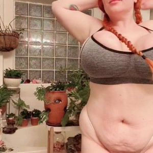 Video by underbust published on August 8,2023 15:33:00 - BestThots