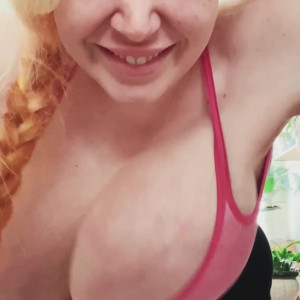 Video by underbust published on August 4,2023 11:31:00 - BestThots
